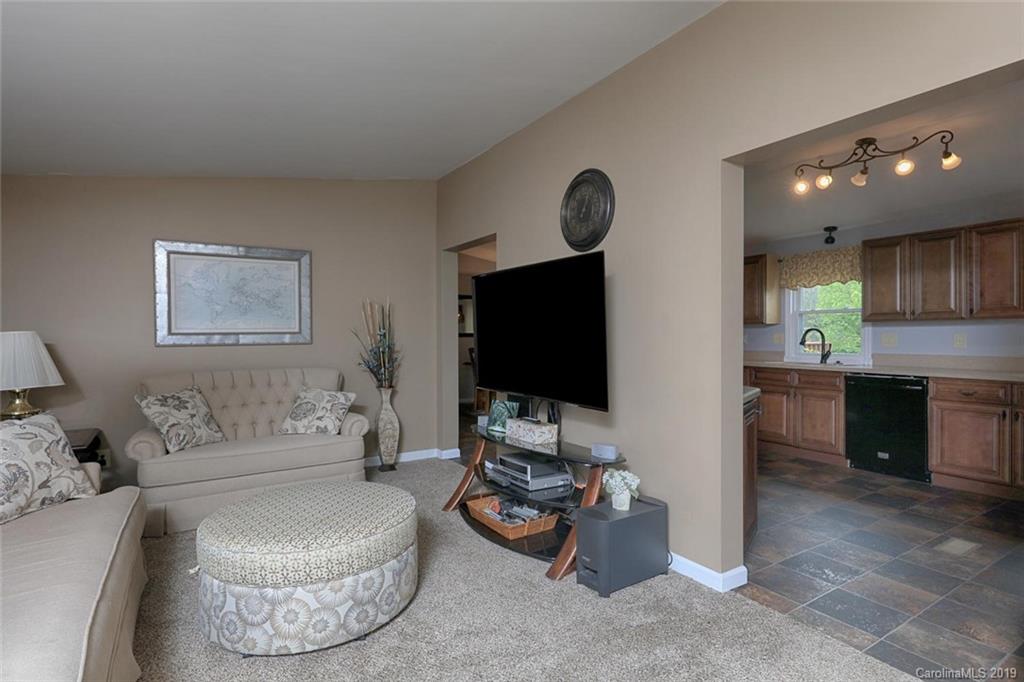 1268 Alexis High Shoals Road Dallas, NC 28034 - Photo 9 of 31 Gallery Image 9