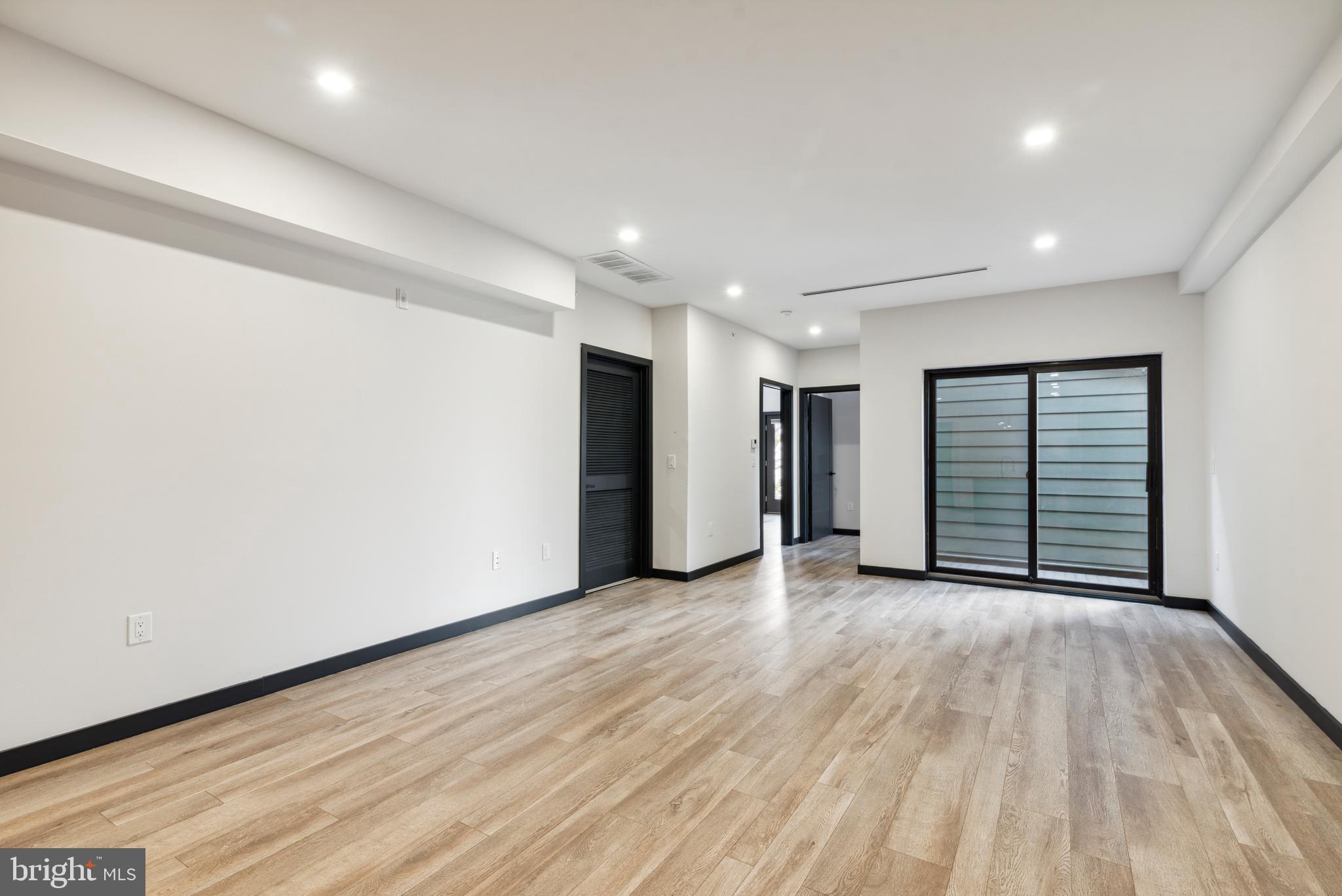 2020 Dreer Street, Unit 306 Philadelphia, PA 19125 - Photo 18 of 25