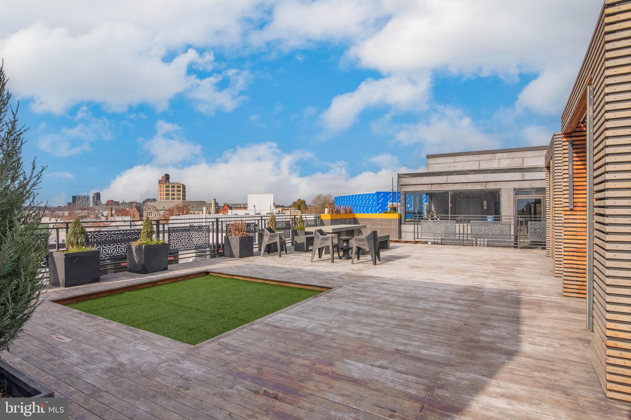 2020 Dreer Street, Unit 306 Philadelphia, PA 19125 - Photo 8 of 25