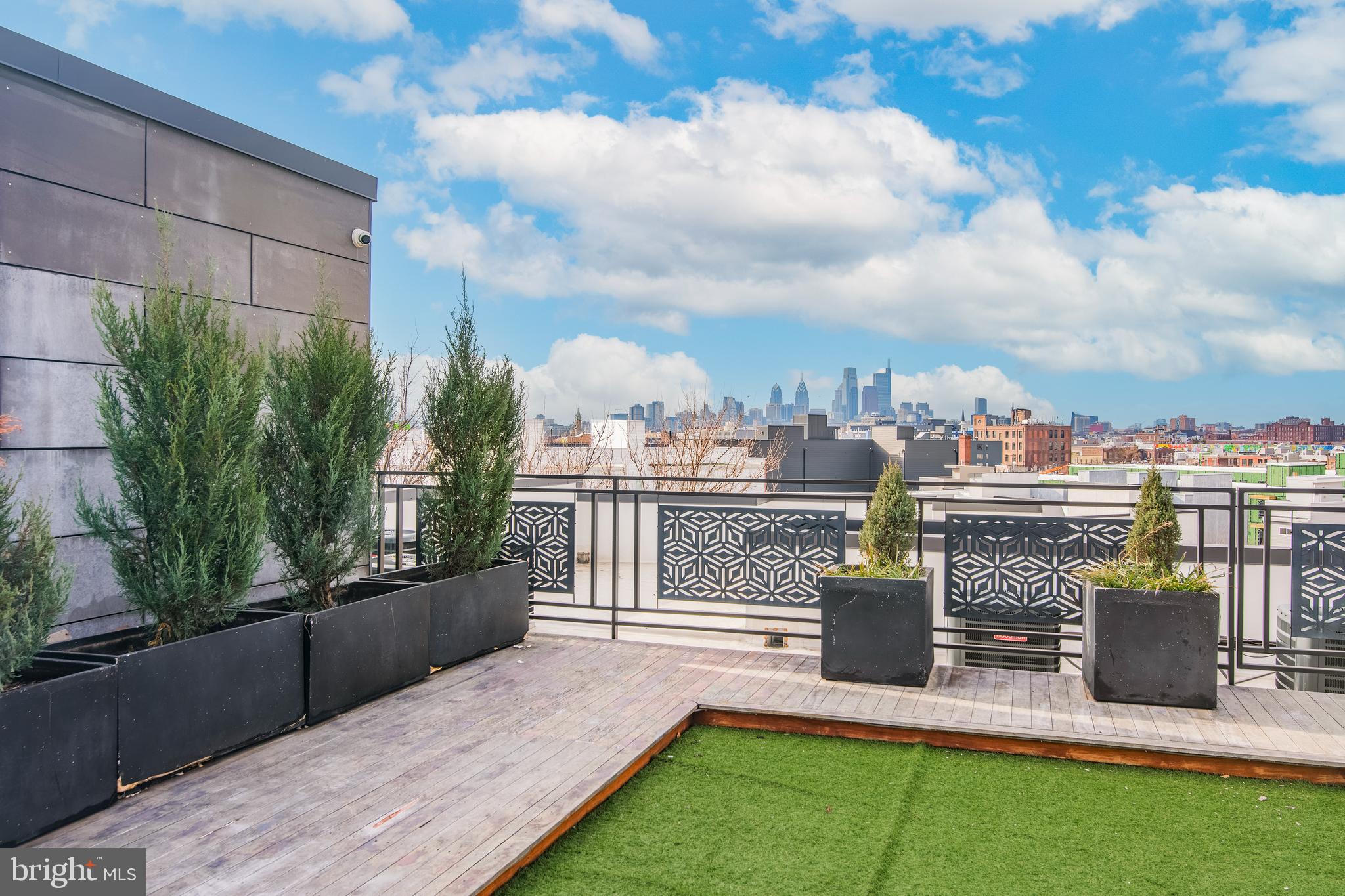 2020 Dreer Street, Unit 306 Philadelphia, PA 19125 - Photo 9 of 25