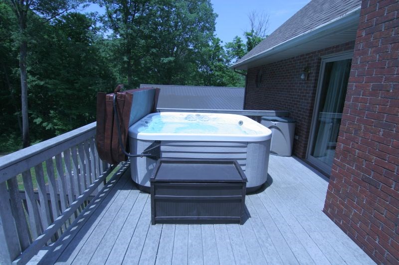 2683 South Meridian Road Jasper, IN 47546 - Photo 7 of 36 Gallery Image 7