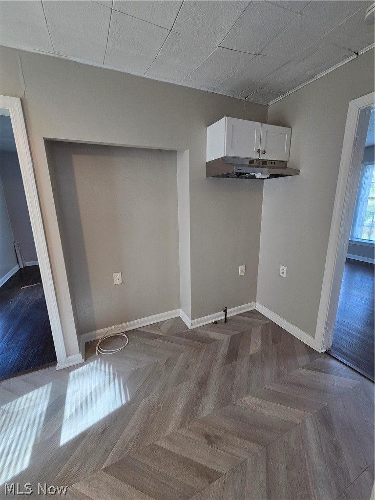 994 Yellowstone Road Cleveland, OH 44121 - Photo 5 of 12