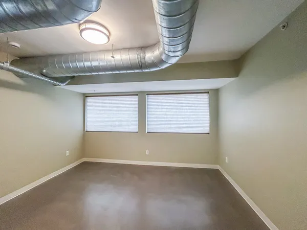 $1,995 | 800 Brazos Street, Unit 1006, Austin, TX 78701