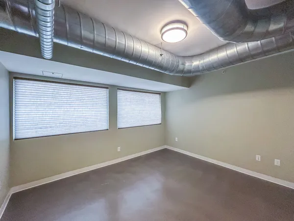$1,995 | 800 Brazos Street, Unit 1006, Austin, TX 78701