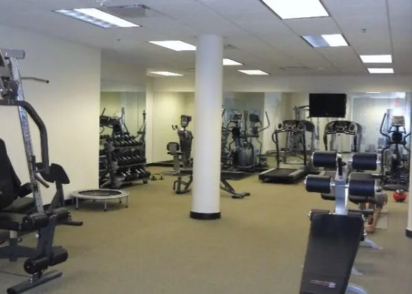 $1,995 | 800 Brazos Street, Unit 1006, Austin, TX 78701