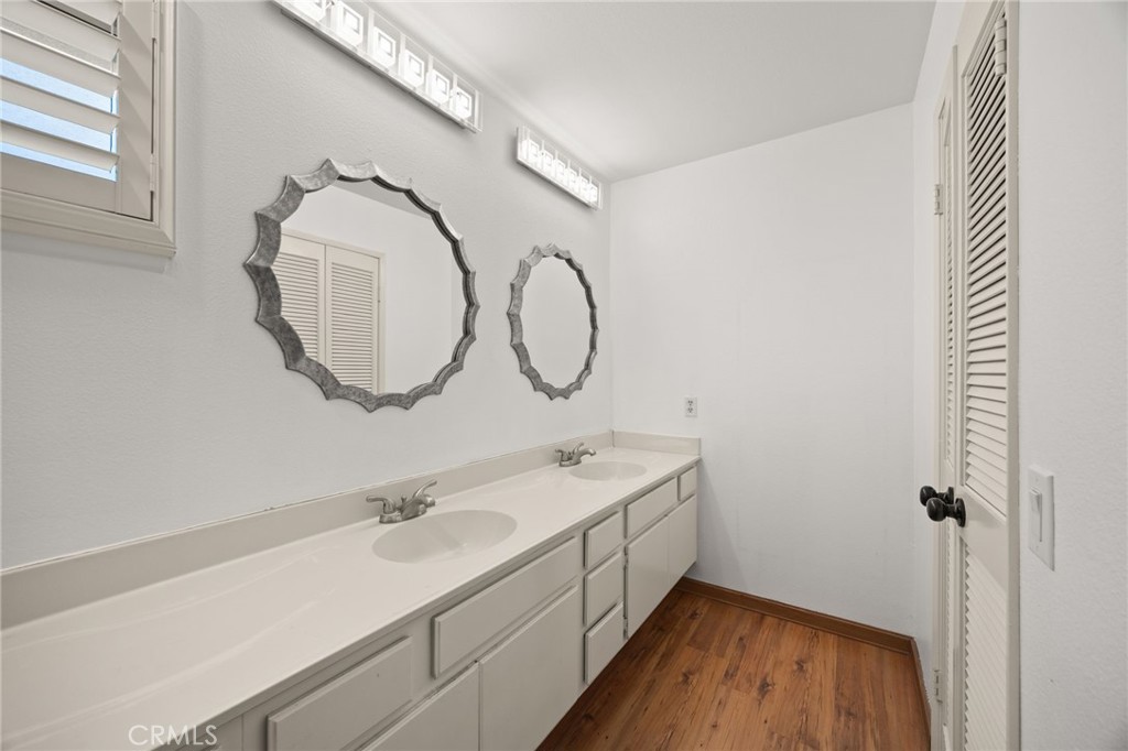 1185 Bridgeport Road Corona, CA 92882 - Photo 28 of 35