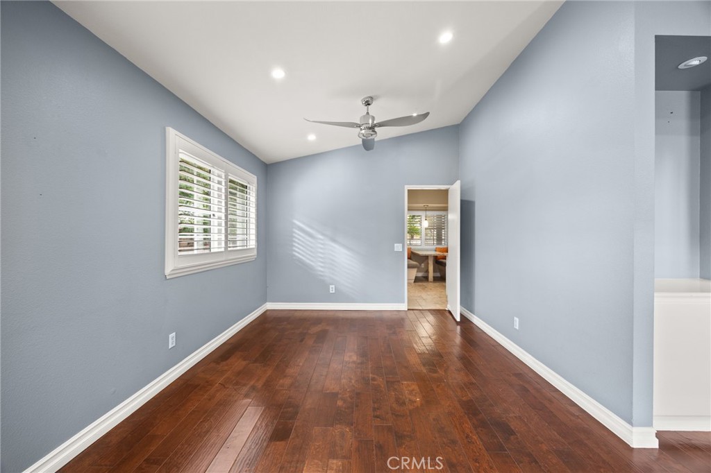 1185 Bridgeport Road Corona, CA 92882 - Photo 8 of 35