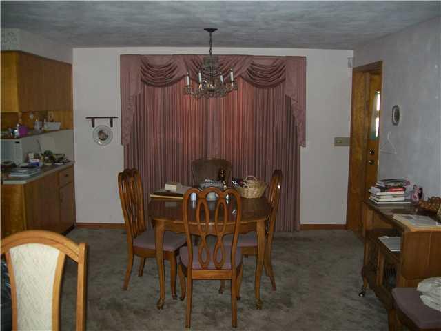 907 North Nursery Road Anderson, IN 46012 - Photo 5 of 7