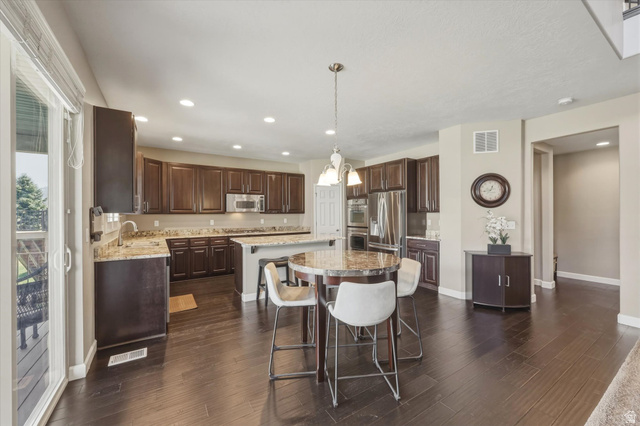 2087 Autumn Fields Lane Draper, UT 84020 - Photo 20 of 61