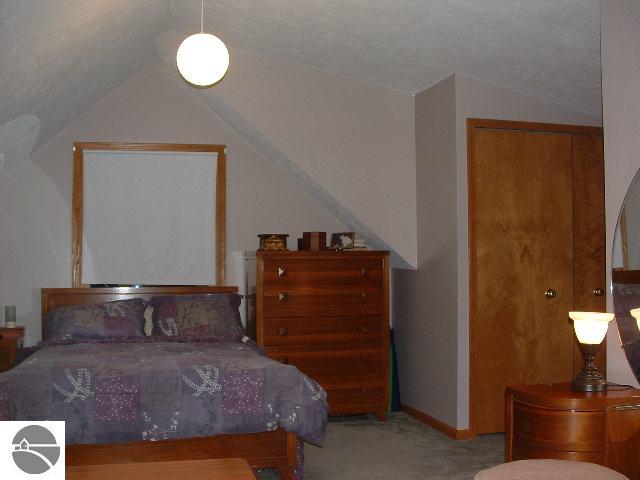 4848 Ridgewater Run Traverse City, MI 49685 - Photo 7 of 8 1666587-6.JPG