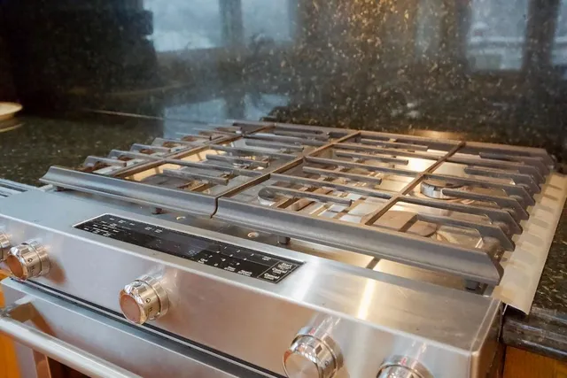 $599,950 | 5530 Rene Street, Shawnee, KS 66216