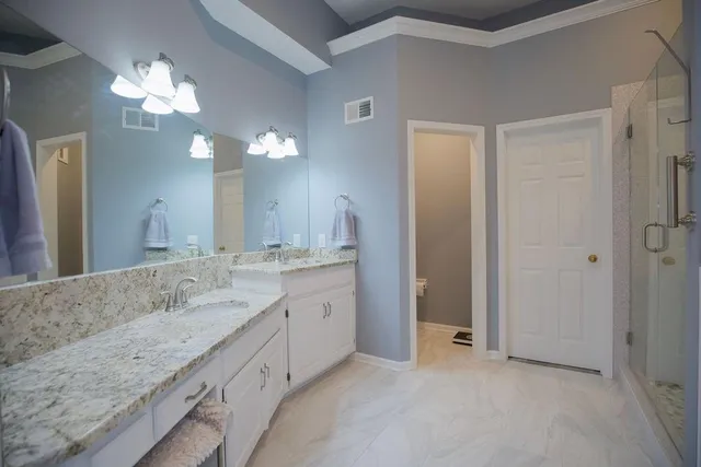 $599,950 | 5530 Rene Street, Shawnee, KS 66216