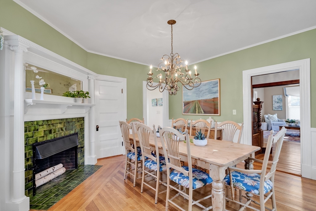 57 Waban Hill Road North Newton, MA 02467 - Photo 5 of 38