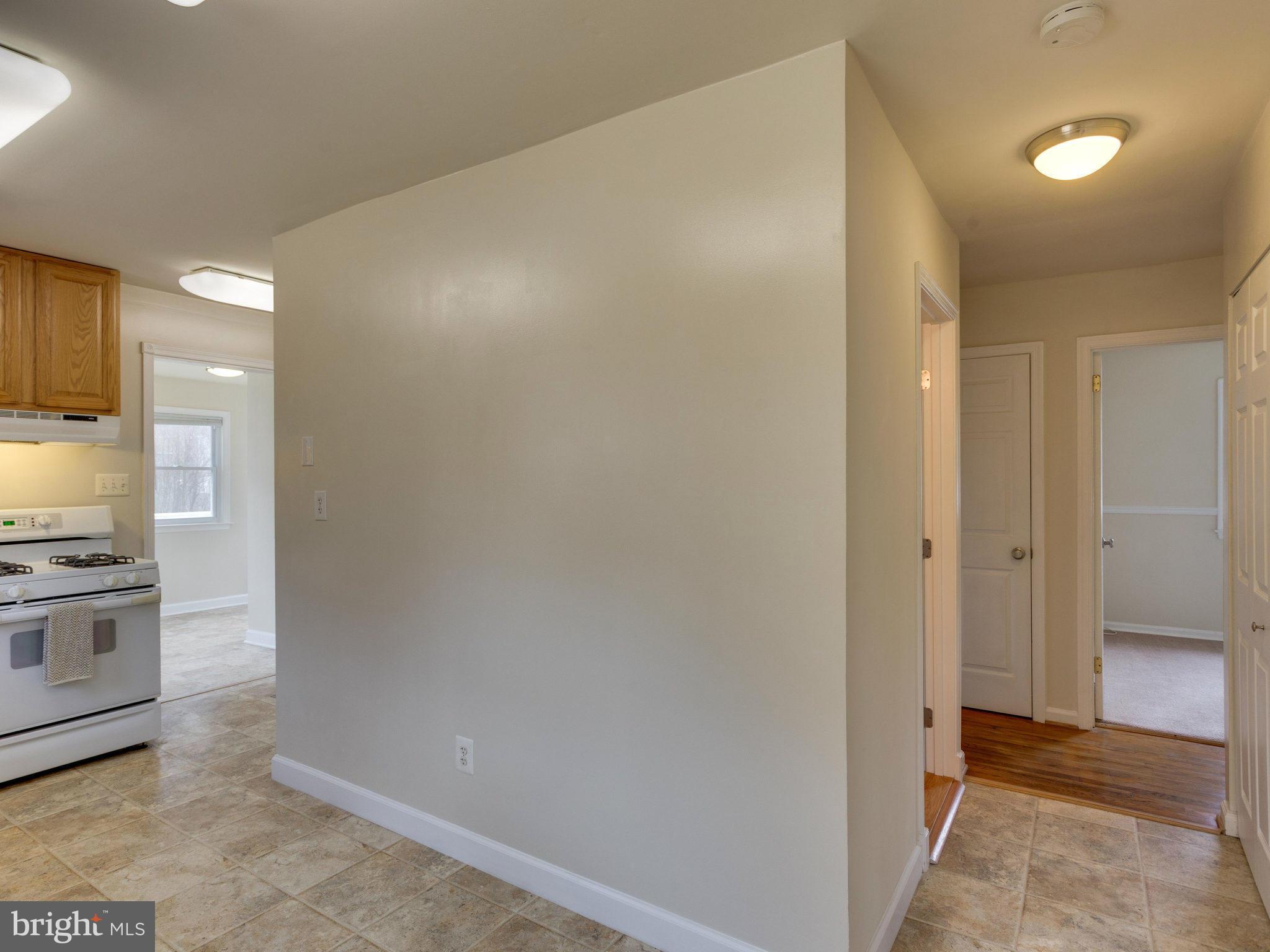 7801 Leland Road Manassas, VA 20111 - Photo 11 of 29 Interior (General)
