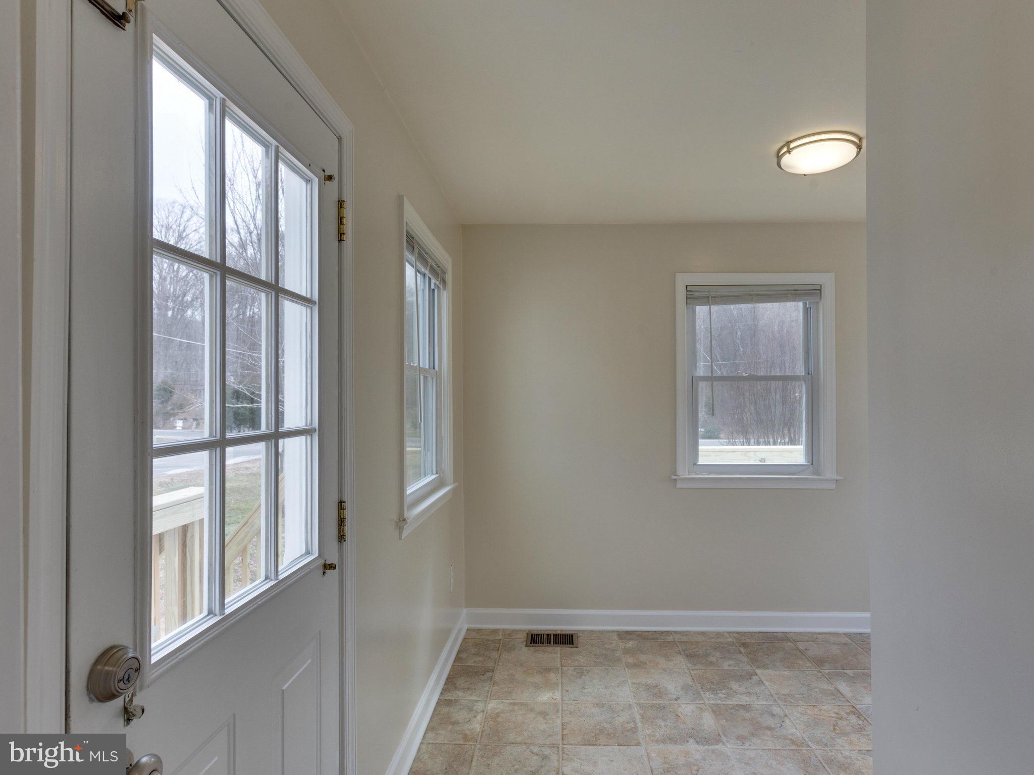 7801 Leland Road Manassas, VA 20111 - Photo 21 of 29 Mud Room