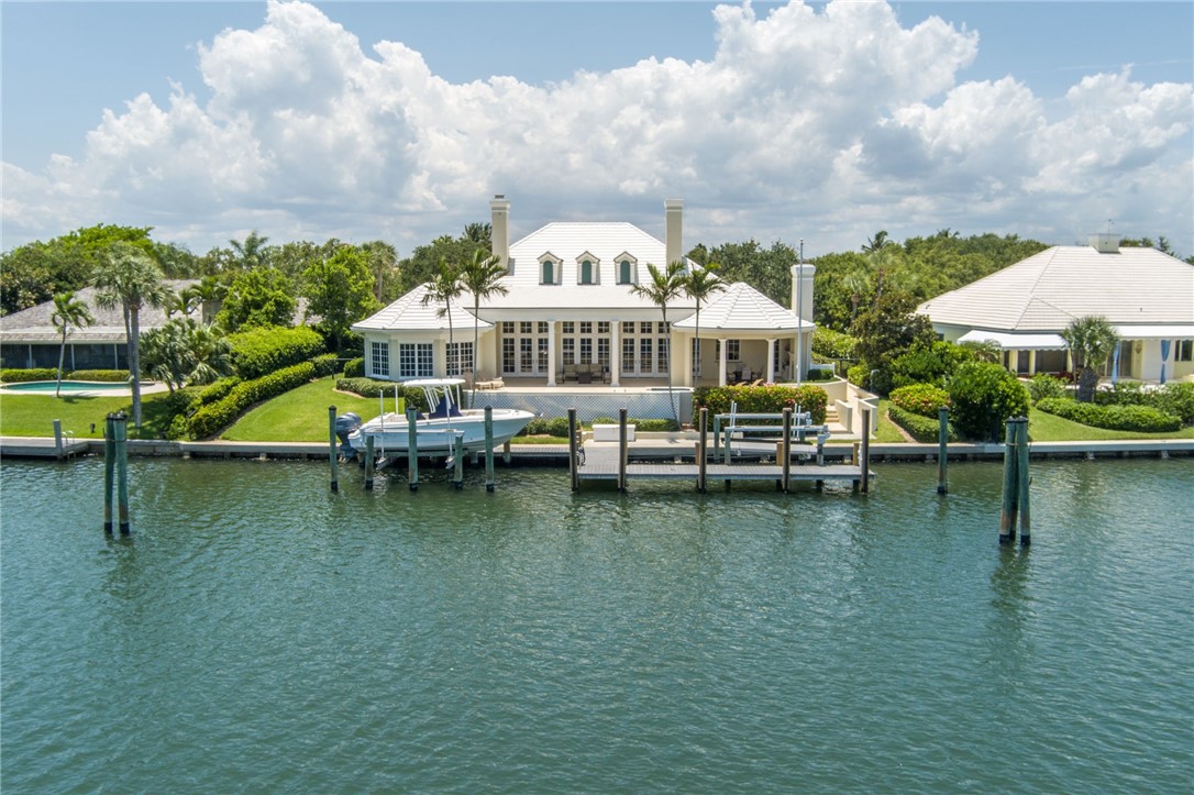 175 Springline Drive Vero Beach, FL 32963 - Photo 5 of 36 Gallery Image 5