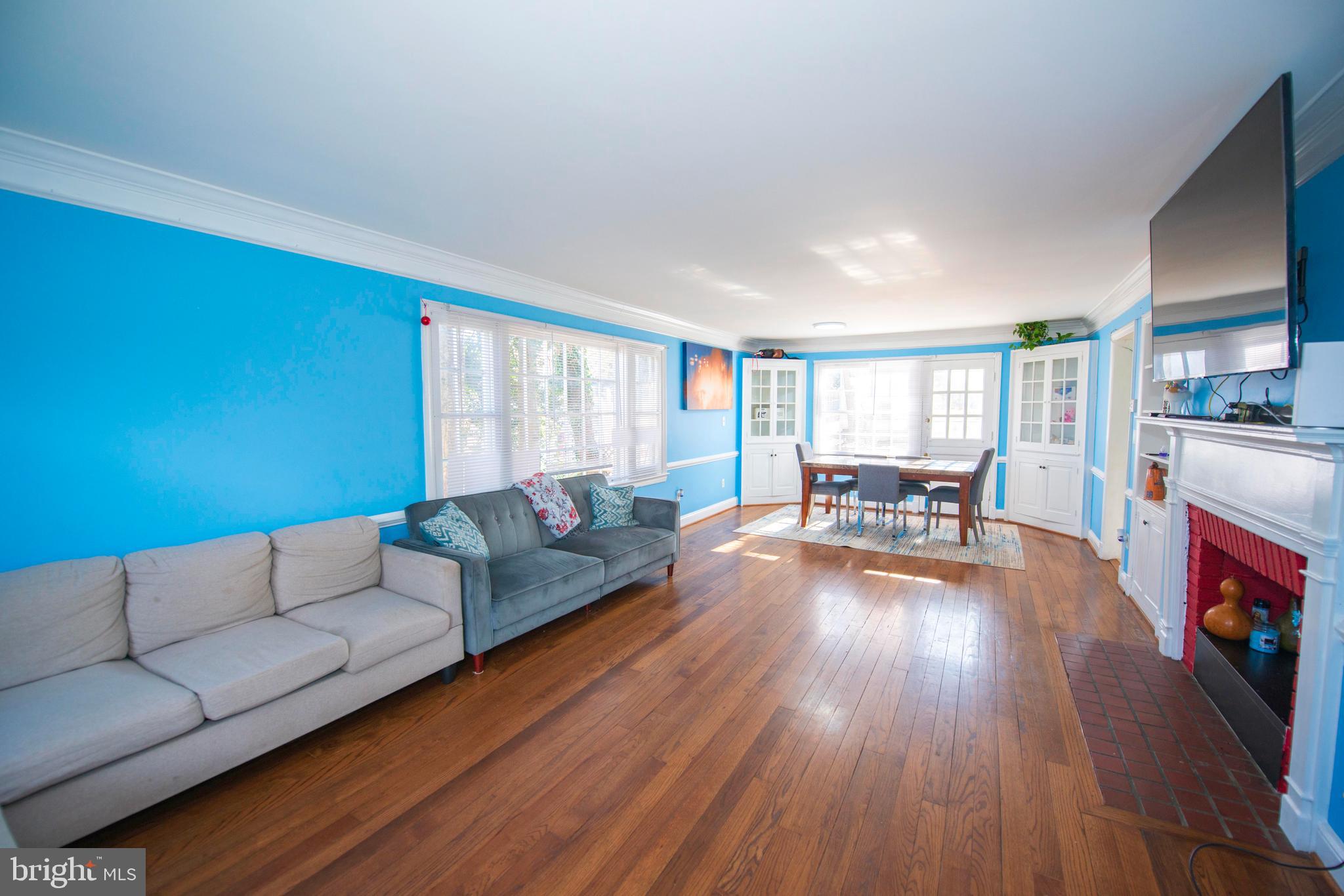 101 Brookes Avenue Gaithersburg, MD 20877 - Photo 5 of 48