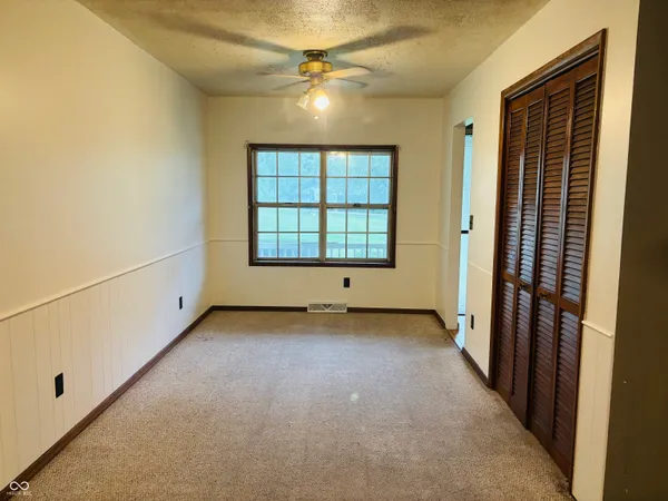 $185,000 | 875 West Malone Drive, Connersville, IN 47331