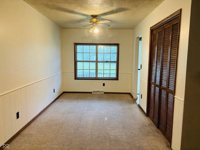 $190,000 | 875 West Malone Drive, Connersville, IN 47331