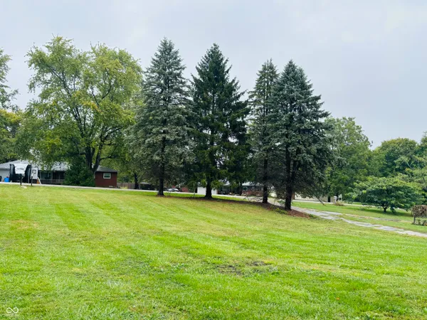 $185,000 | 875 West Malone Drive, Connersville, IN 47331