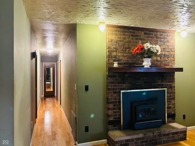 $190,000 | 875 West Malone Drive, Connersville, IN 47331