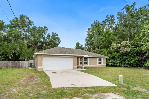 $235,000 | 14422 Southeast 27th Court, Summerfield, FL 34491