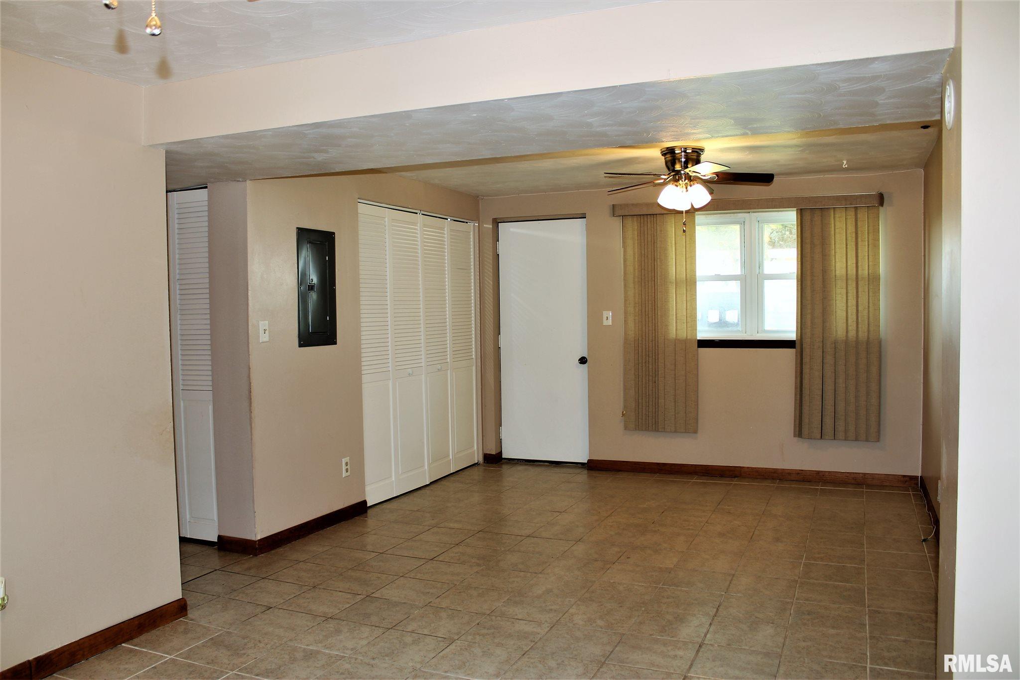 2628 East Griffiths Avenue Springfield, IL 62702 - Photo 13 of 19 Gallery Image 13