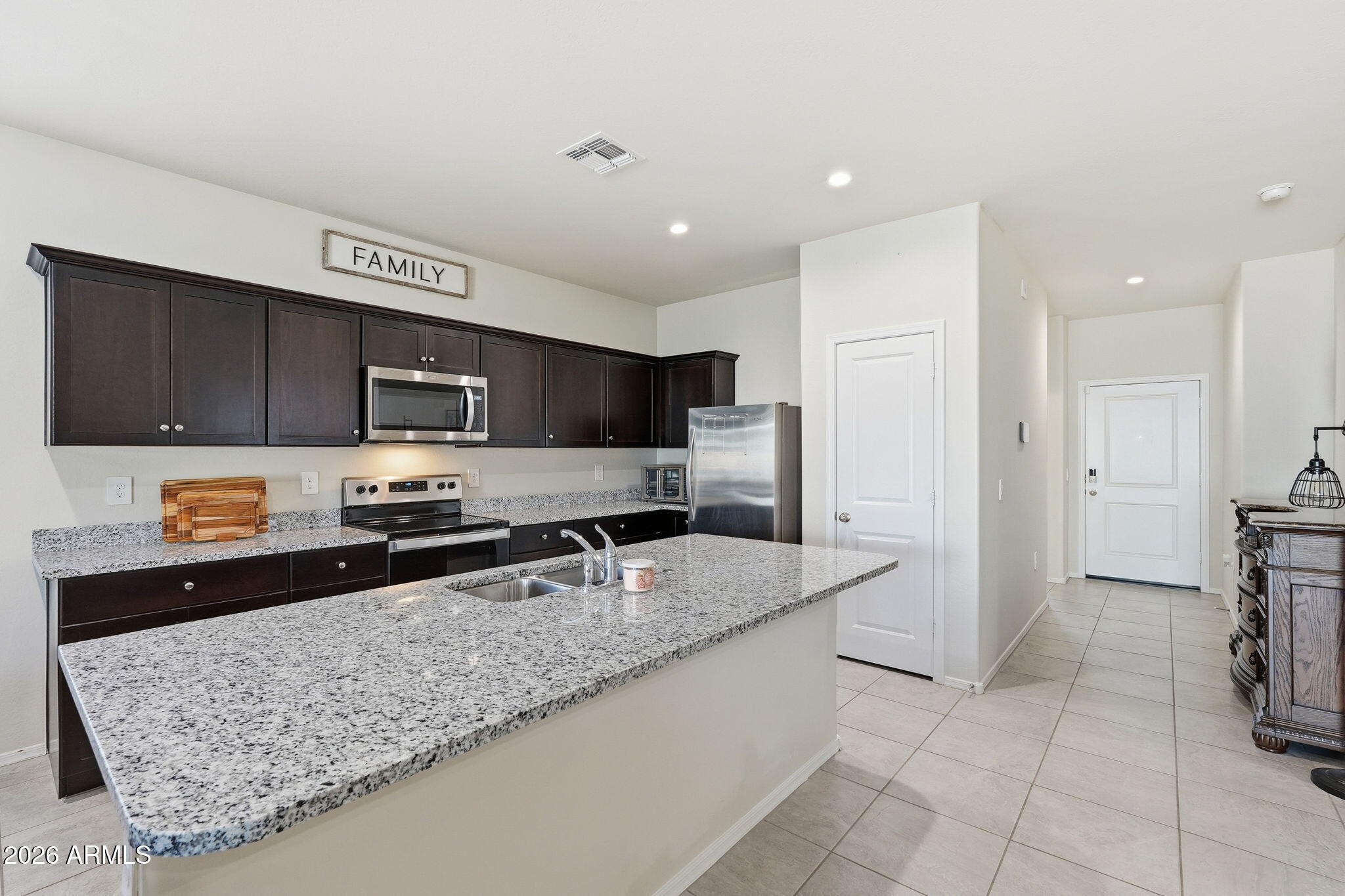 9458 Cotton Road Florence, AZ 85132 - Photo 8 of 41