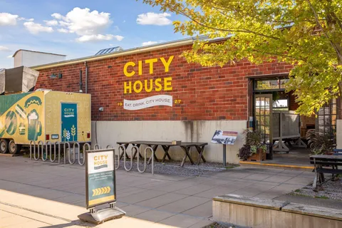 $275,000 | 240 Spring Street, Unit 203, St. Paul, MN 55102