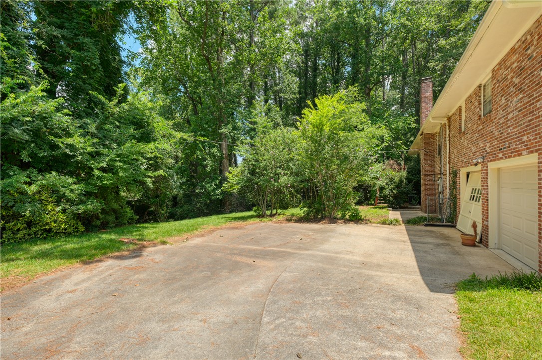 2815 Leconte Road Anderson, SC 29621 - Photo 18 of 19