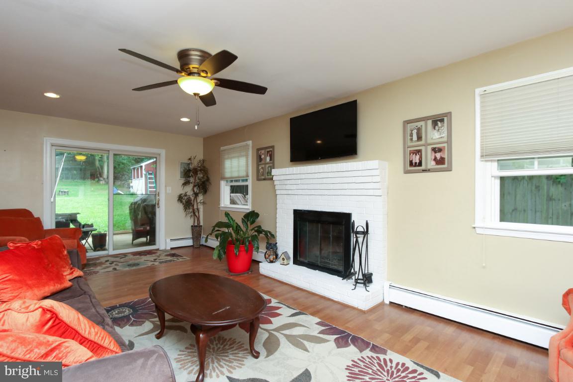 53 Sullivan Road Westminster, MD 21157 - Photo 5 of 32 Gallery Image 5