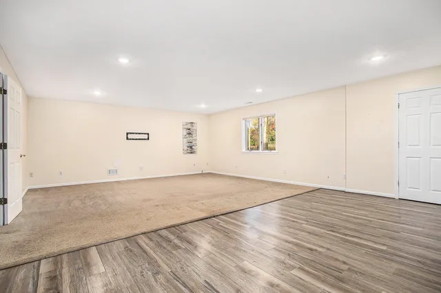 $469,900 | 3214 7th Street, Wayland, MI 49348