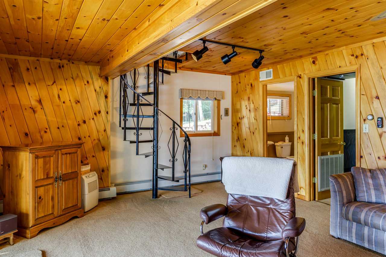 59 Rustic Shores Road Alton, NH 03809 - Photo 22 of 40