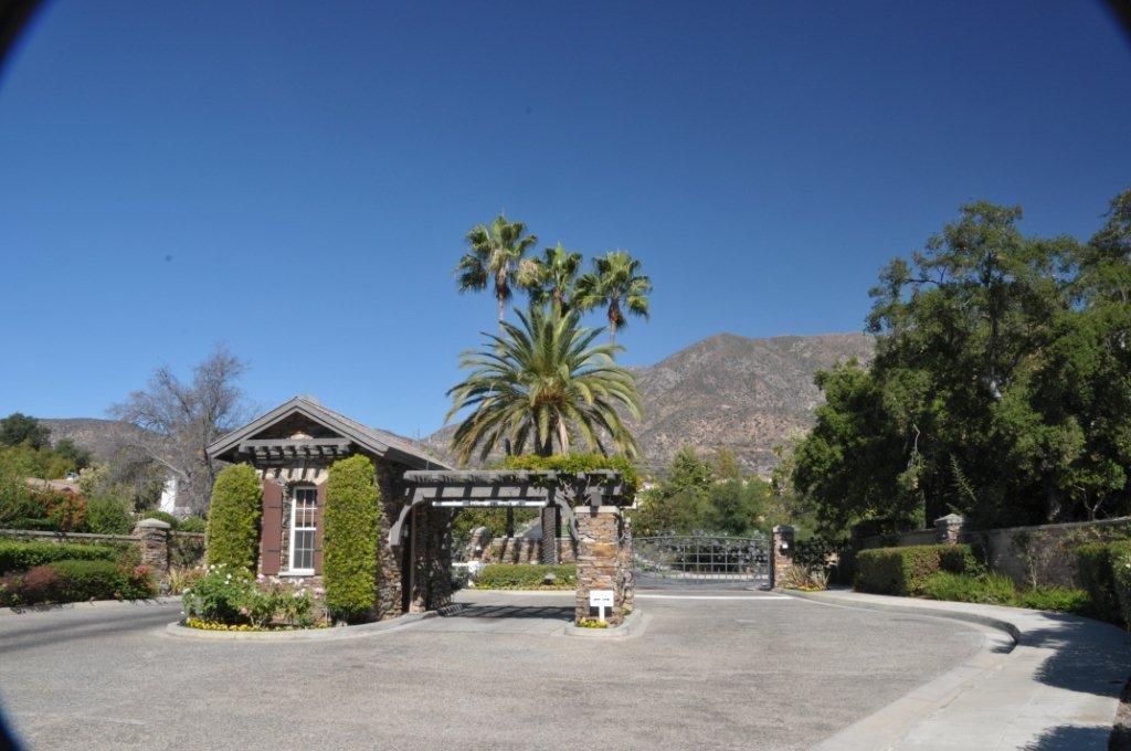 3694 Giddings Ranch Road Altadena, CA 91001 - Photo 3 of 64 2