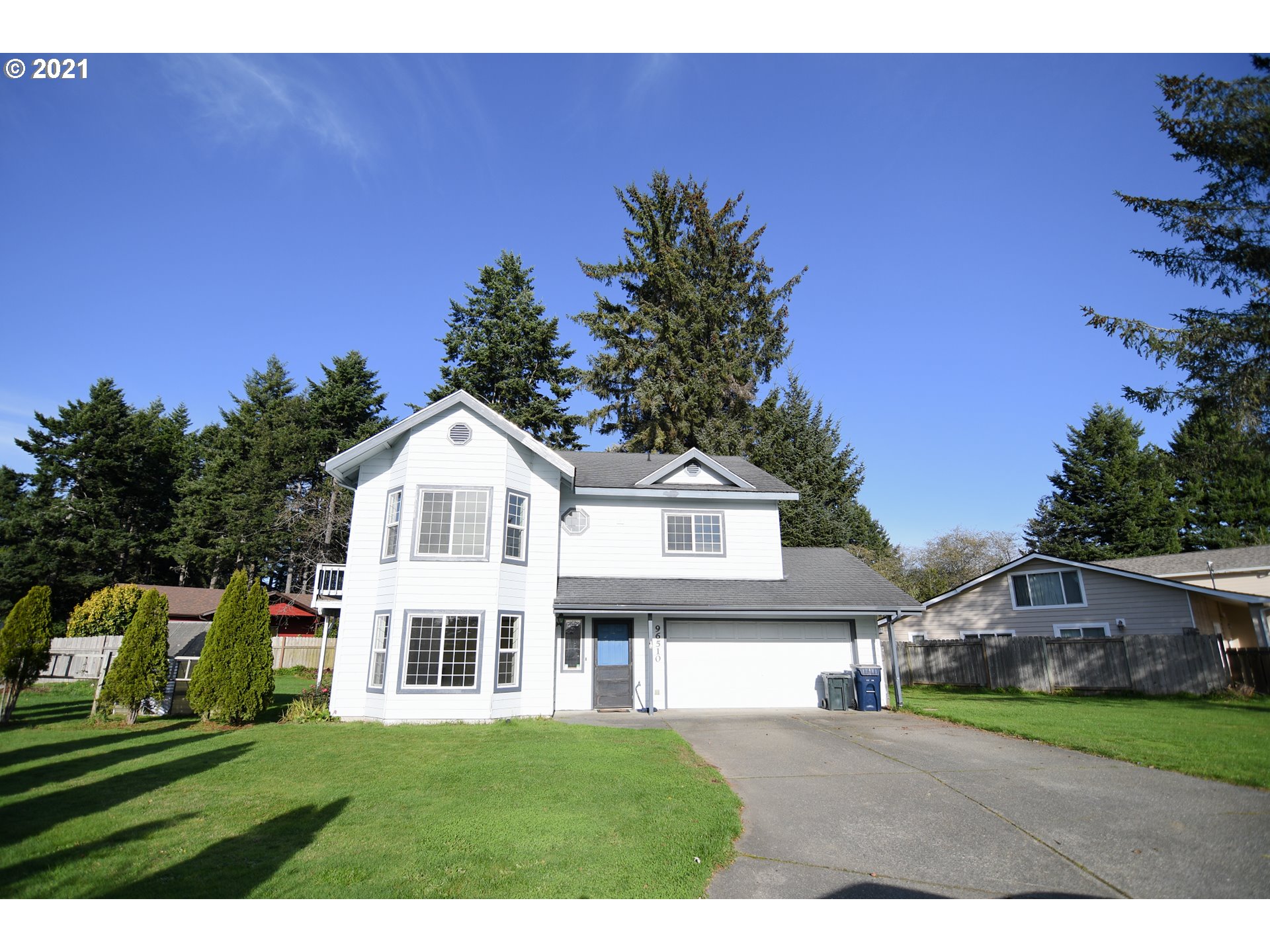 96510 Dawson Road Brookings, OR 97415 - Photo 2 of 32 Gallery Image 2
