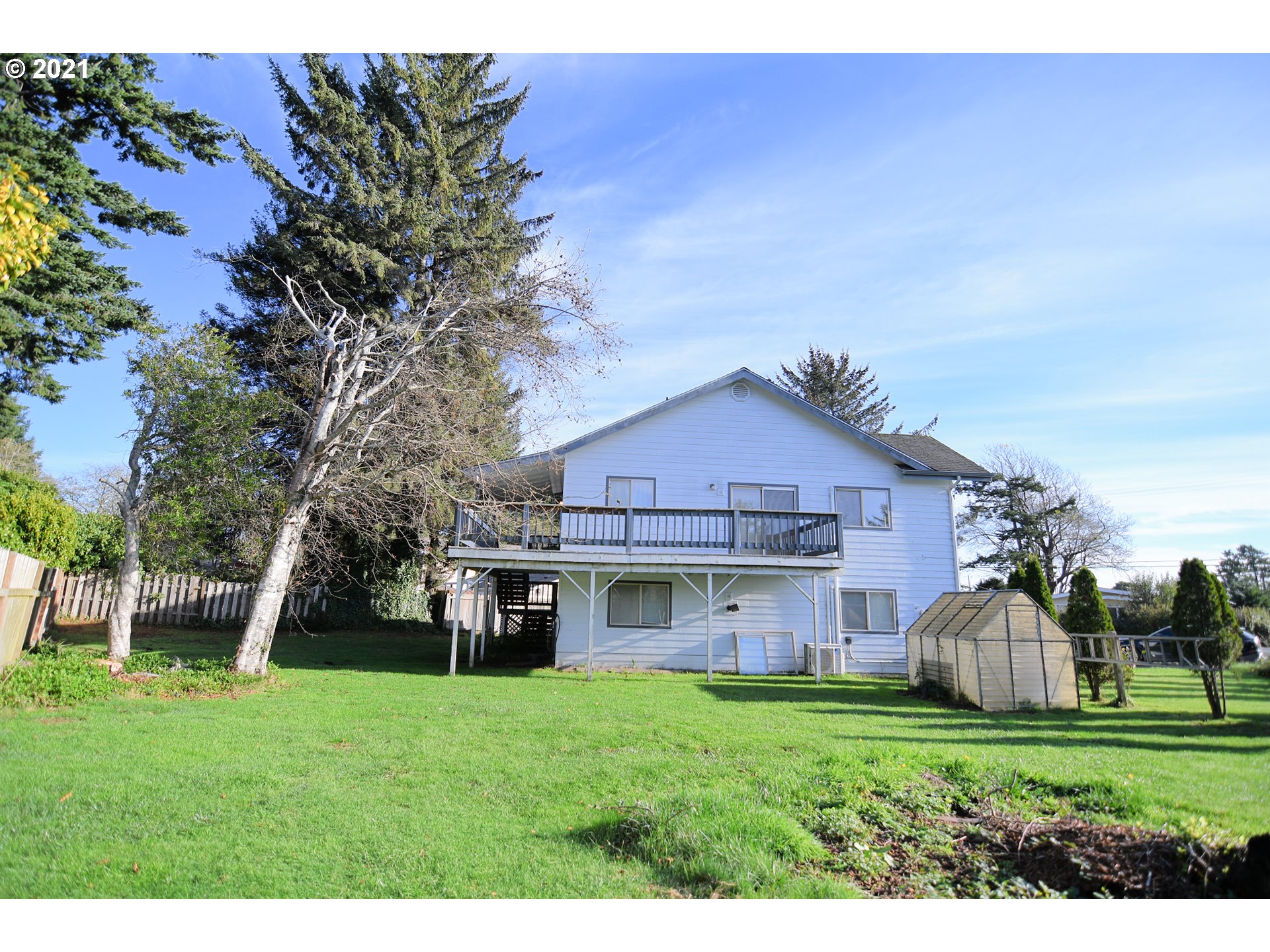 96510 Dawson Road Brookings, OR 97415 - Photo 3 of 32 Gallery Image 3