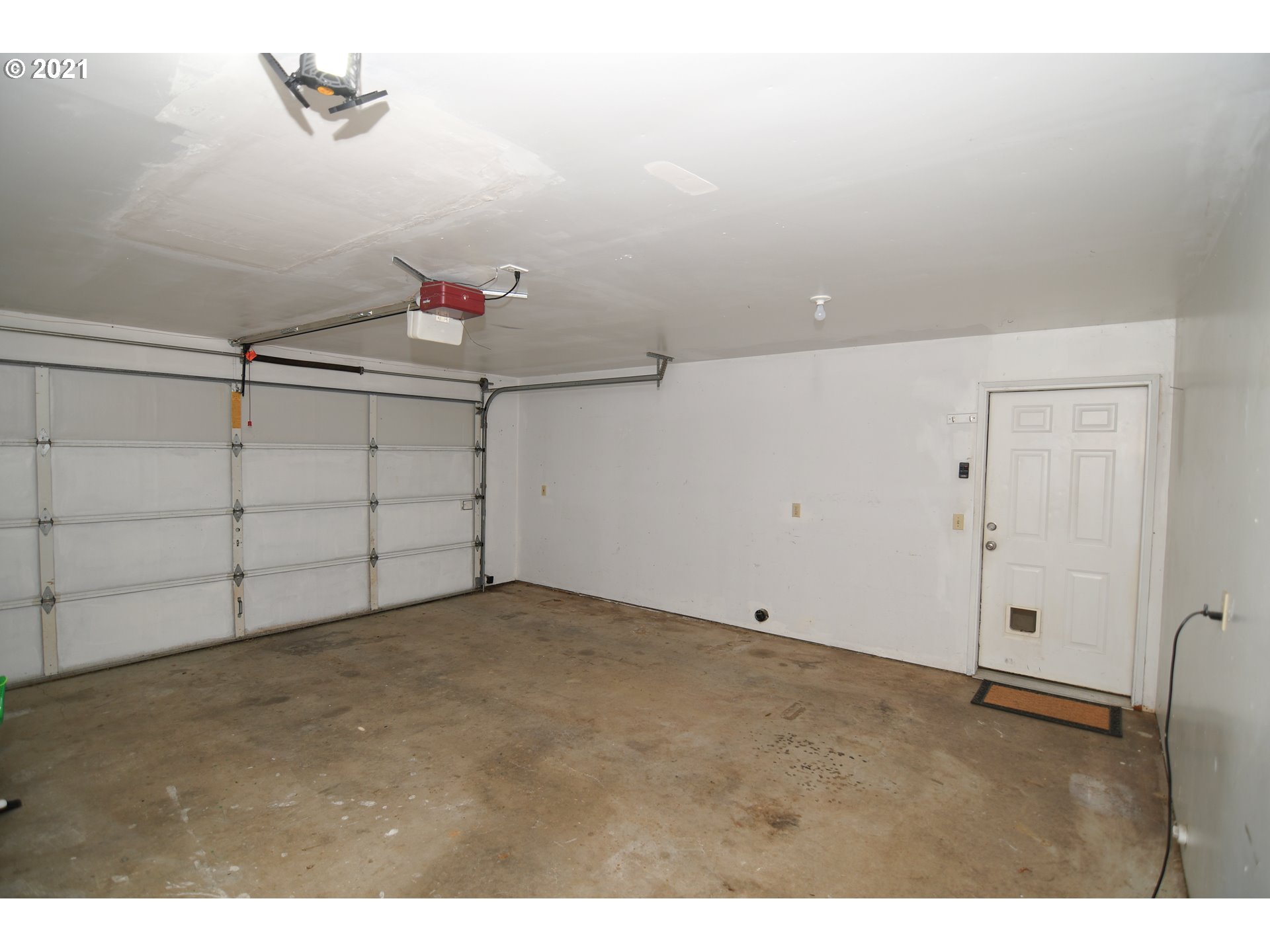 96510 Dawson Road Brookings, OR 97415 - Photo 5 of 32 Gallery Image 5