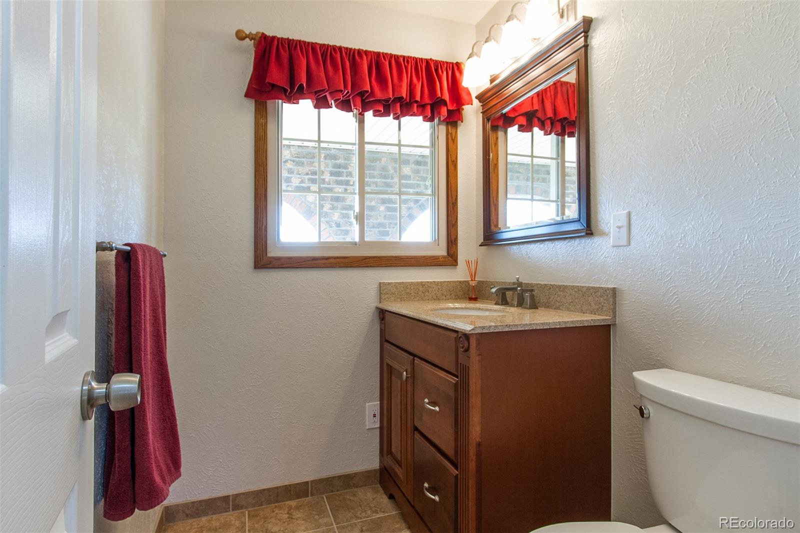 143 South Tom Bay Road Bennett, CO 80102 - Photo 17 of 35 Gallery Image 17