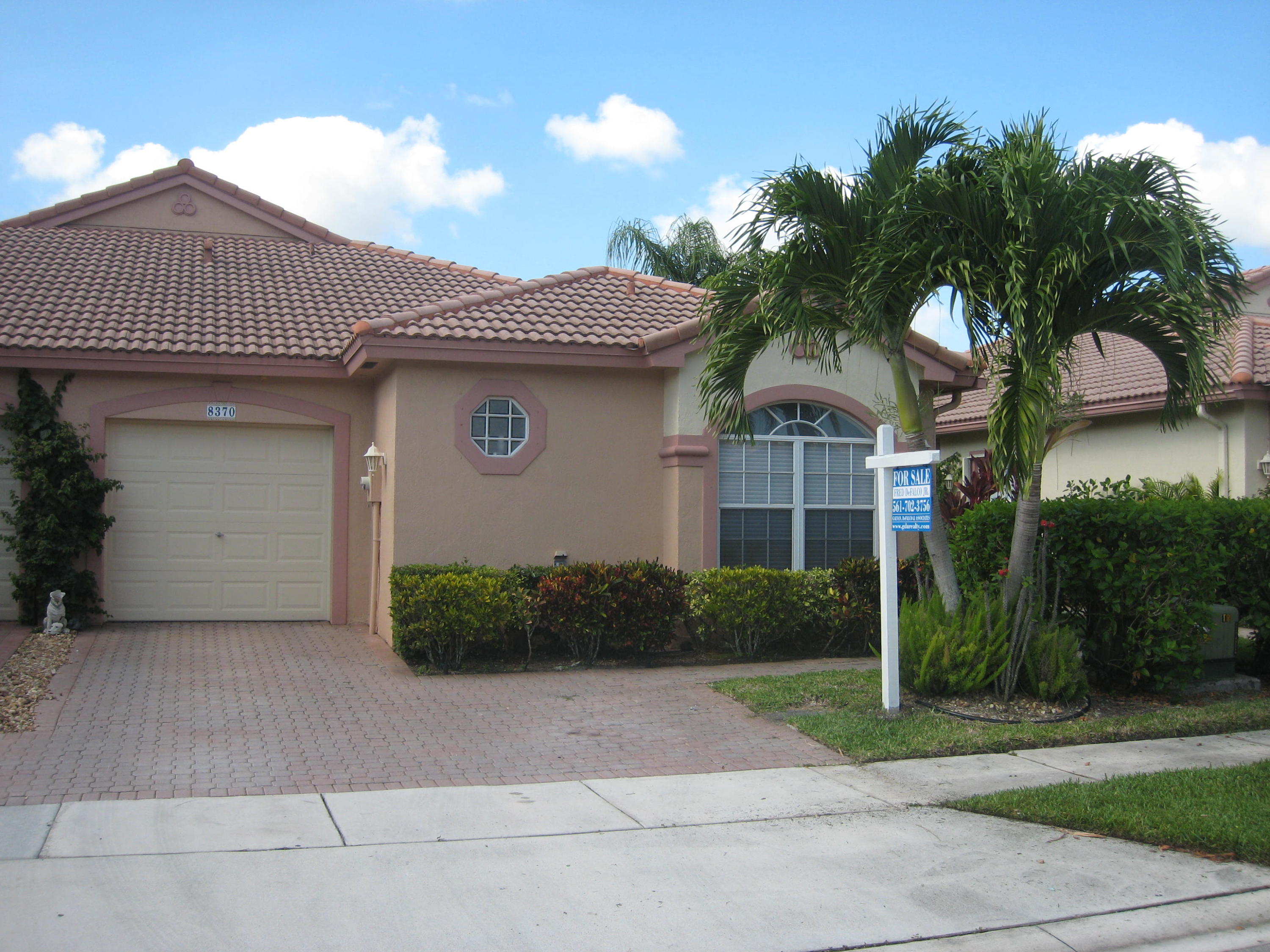 8370 Via Leonessa Boca Raton, FL 33433 - Photo 3 of 13 IMG_7377