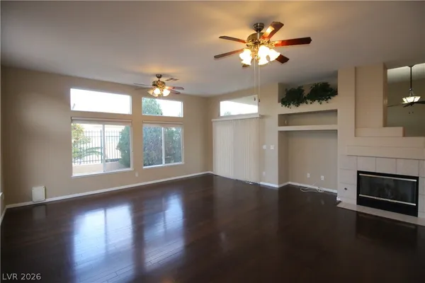 $3,350 | 1520 Vía Cassia, Henderson, NV 89052