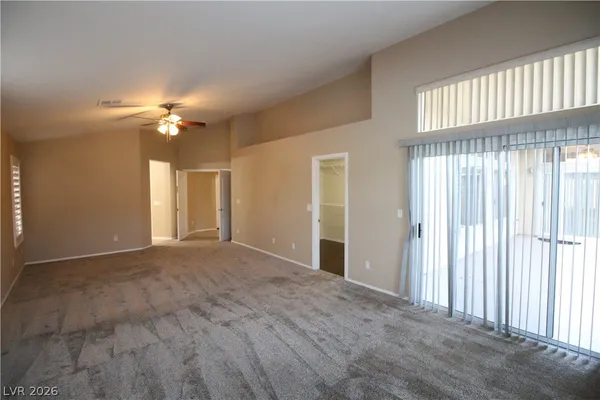 $3,350 | 1520 Vía Cassia, Henderson, NV 89052