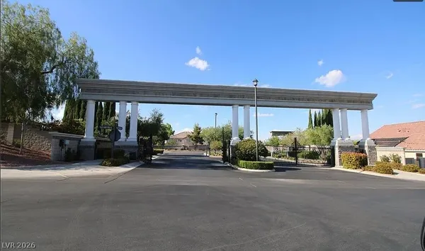 $3,350 | 1520 Vía Cassia, Henderson, NV 89052