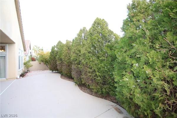 $3,350 | 1520 Vía Cassia, Henderson, NV 89052