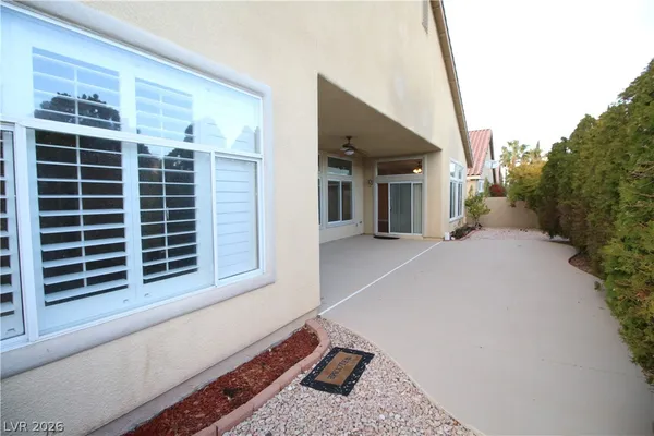 $3,350 | 1520 Vía Cassia, Henderson, NV 89052