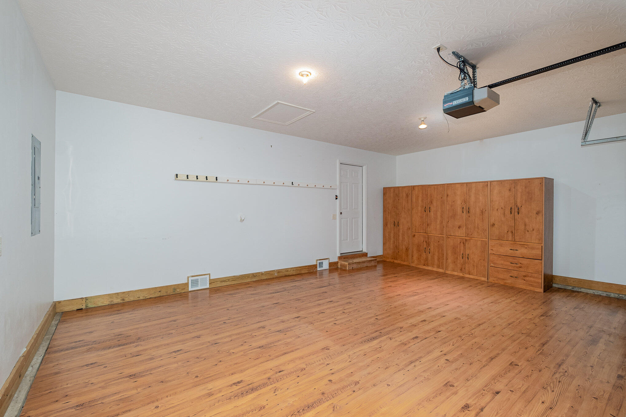 3694 Hester Ridge Road Wallingford, KY 41093 - Photo 26 of 43 Garage