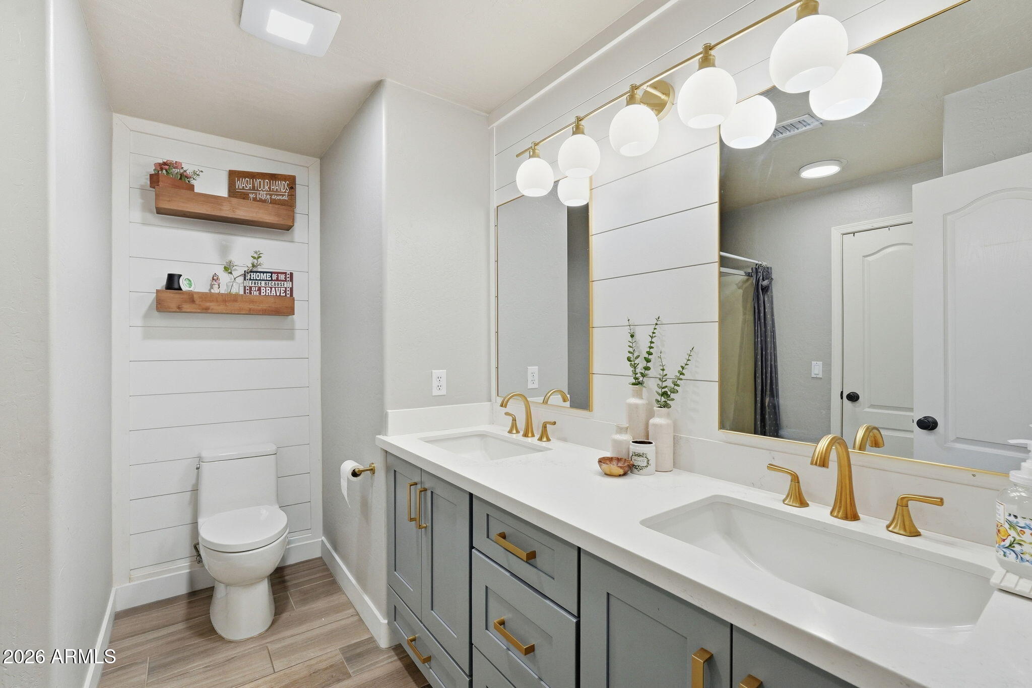 2575 East Drake Street Gilbert, AZ 85234 - Photo 20 of 47