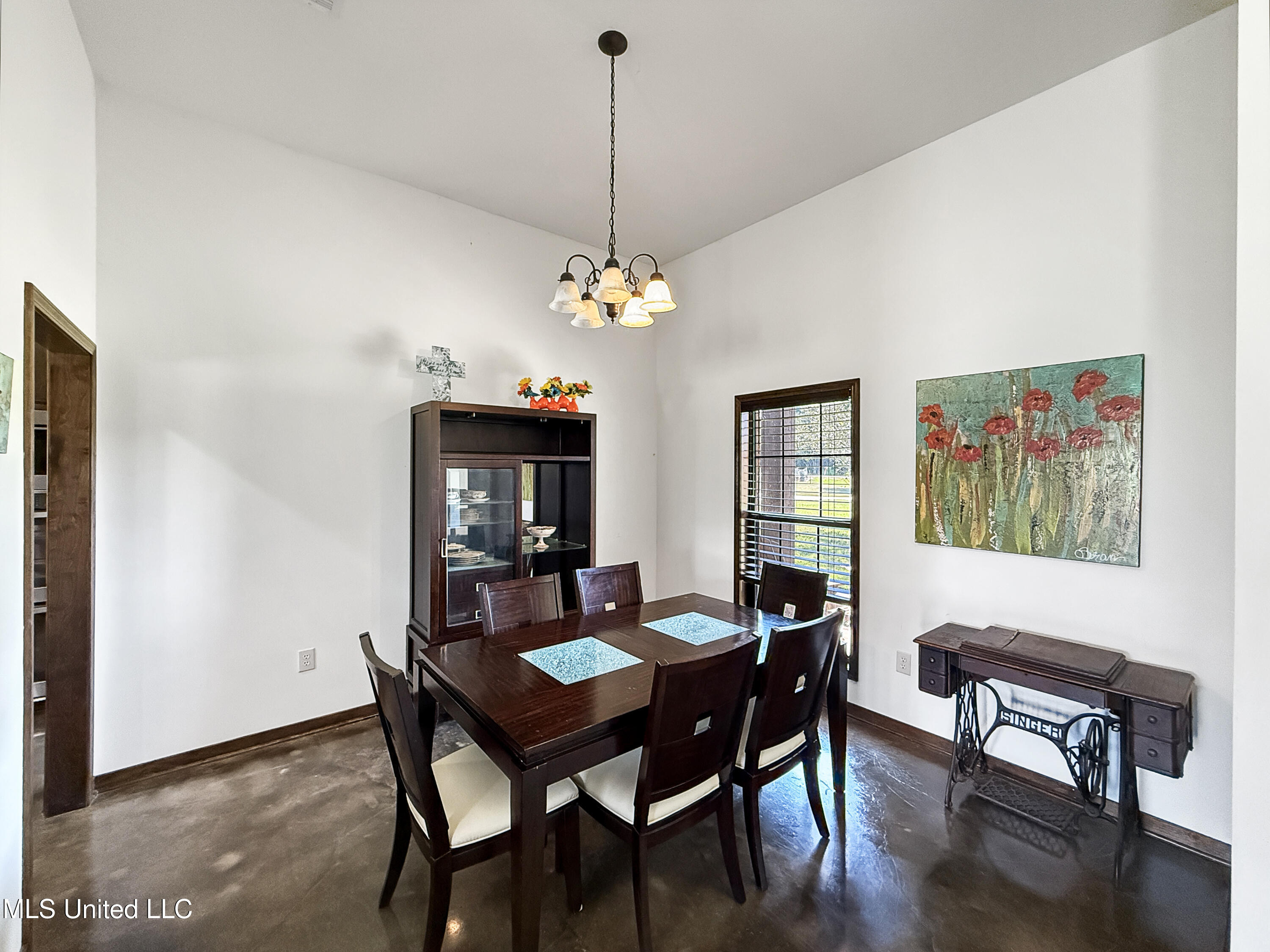 186 Barker Road Morton, MS 39117 - Photo 12 of 36 7db8e6ac177bd34406fbf72dbcf4b5d31d857bd4