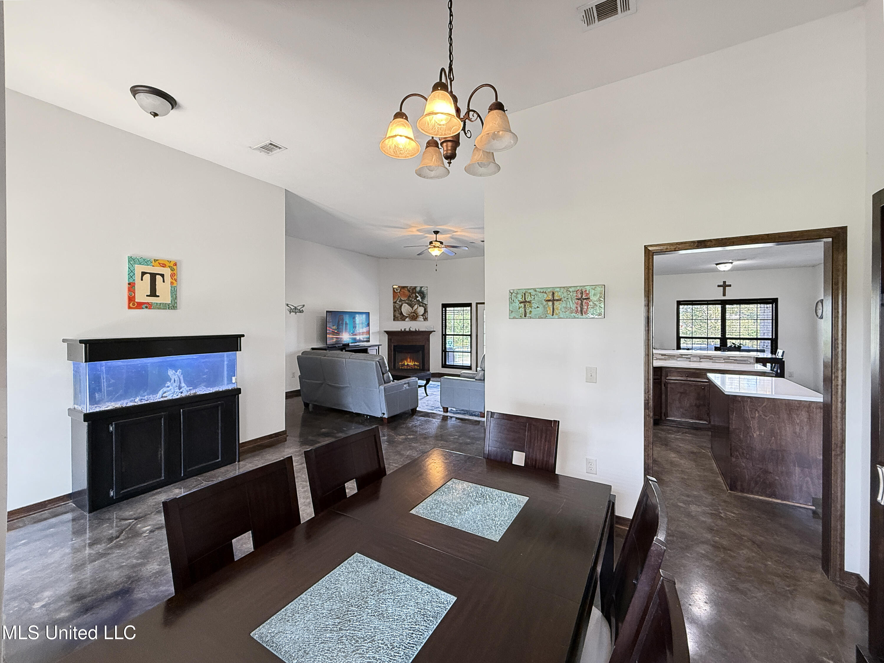 186 Barker Road Morton, MS 39117 - Photo 13 of 36 34509aa24972a7a5b0fa31fe3fa61c1f5b7d4524