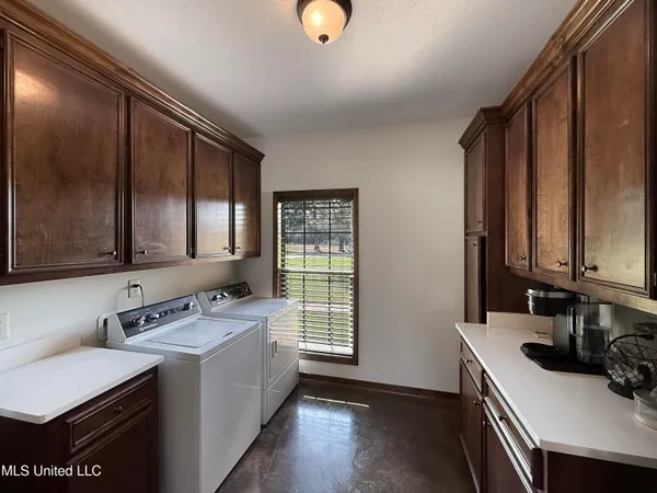 $479,900 | 186 Barker Road, Morton, MS 39117