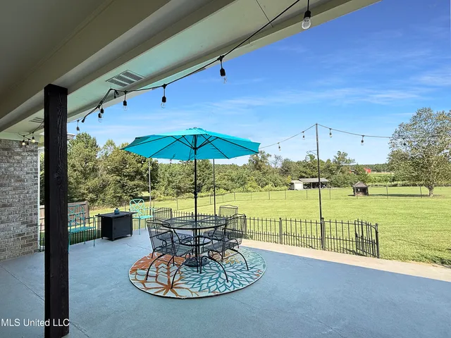 $495,000 | 186 Barker Road, Morton, MS 39117